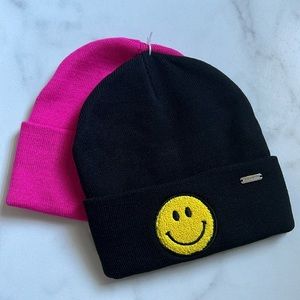 Brand New without tags Set of 2 Steve Madden Beanies